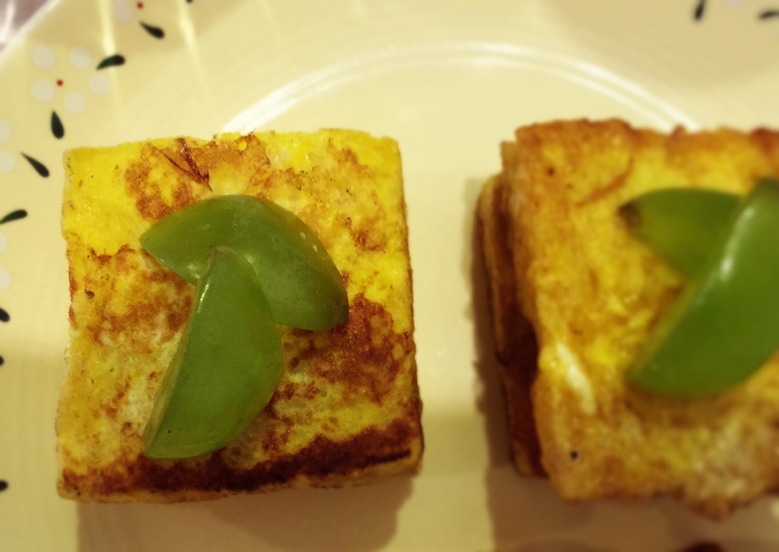 草莓法式吐司
