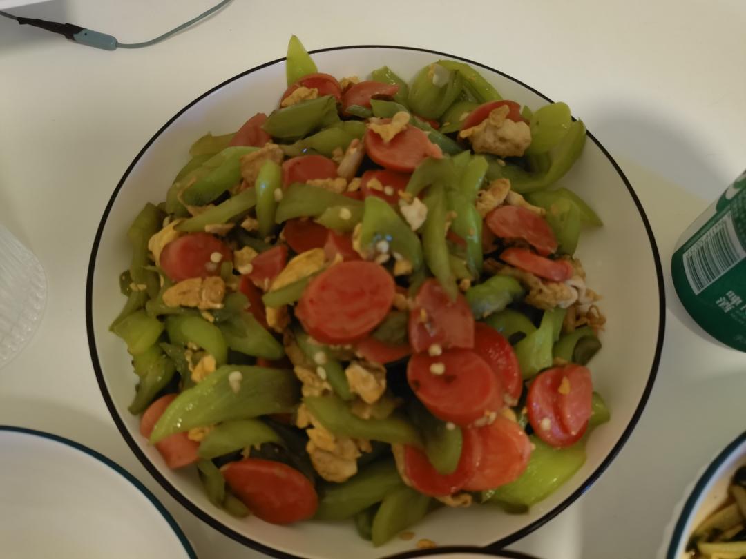 青椒火腿炒鸡蛋