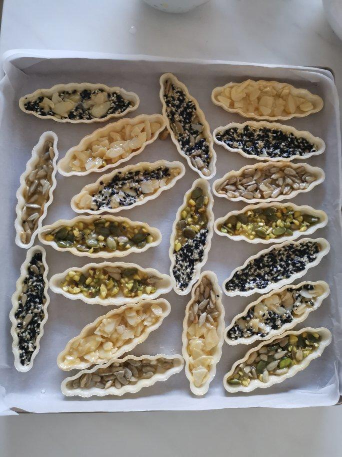 视频🚢一次搞定3种口味｜焦糖坚果糯米船｜不测温，不冷冻｜低糖｜简单｜0难度