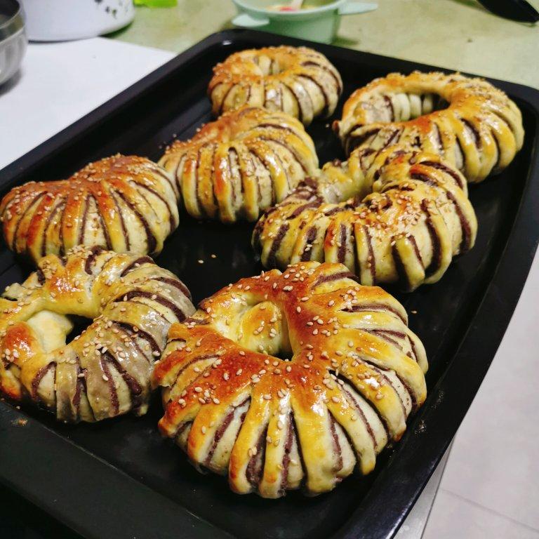 童年的记忆～豆沙面包圈烤箱版 简单易做新手必成功！