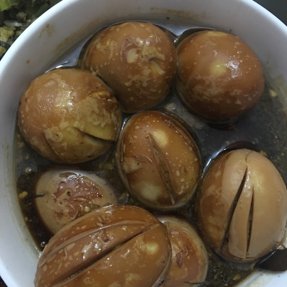 卤蛋