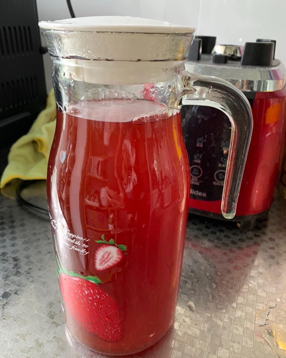 古法熬制酸梅汤（此方几乎无中药味孩子非常喜欢喝）