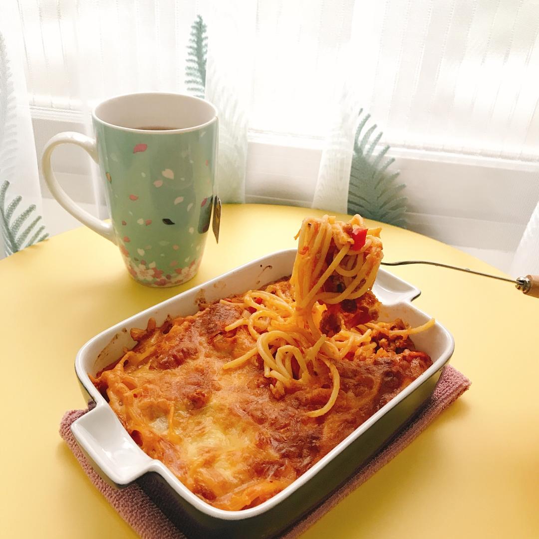 芝士焗番茄肉酱意大利面