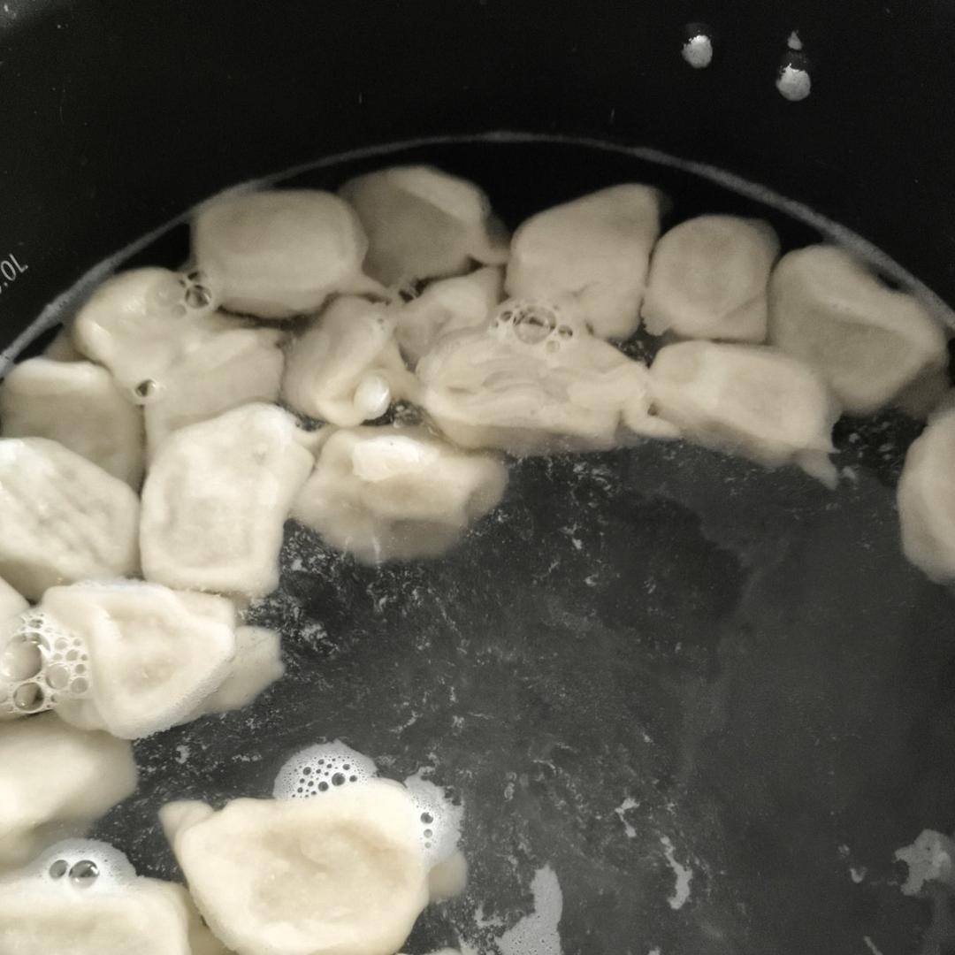 手工揉面三分钟，又韧又薄又好包的饺子皮