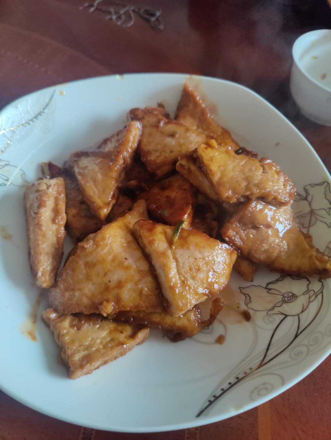 焖煎豆腐