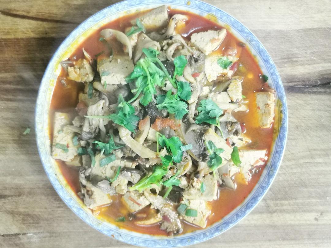 平菇豆腐
