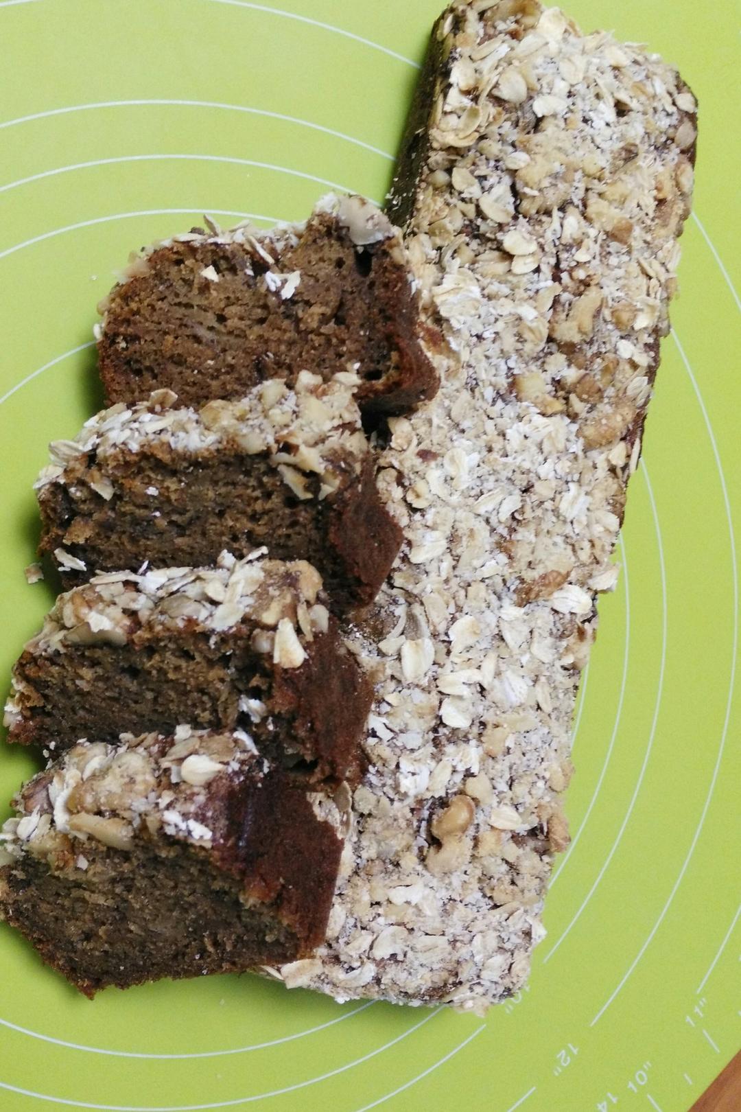 香蕉核桃磅蛋糕 Banana & Walnut Pound Cake
