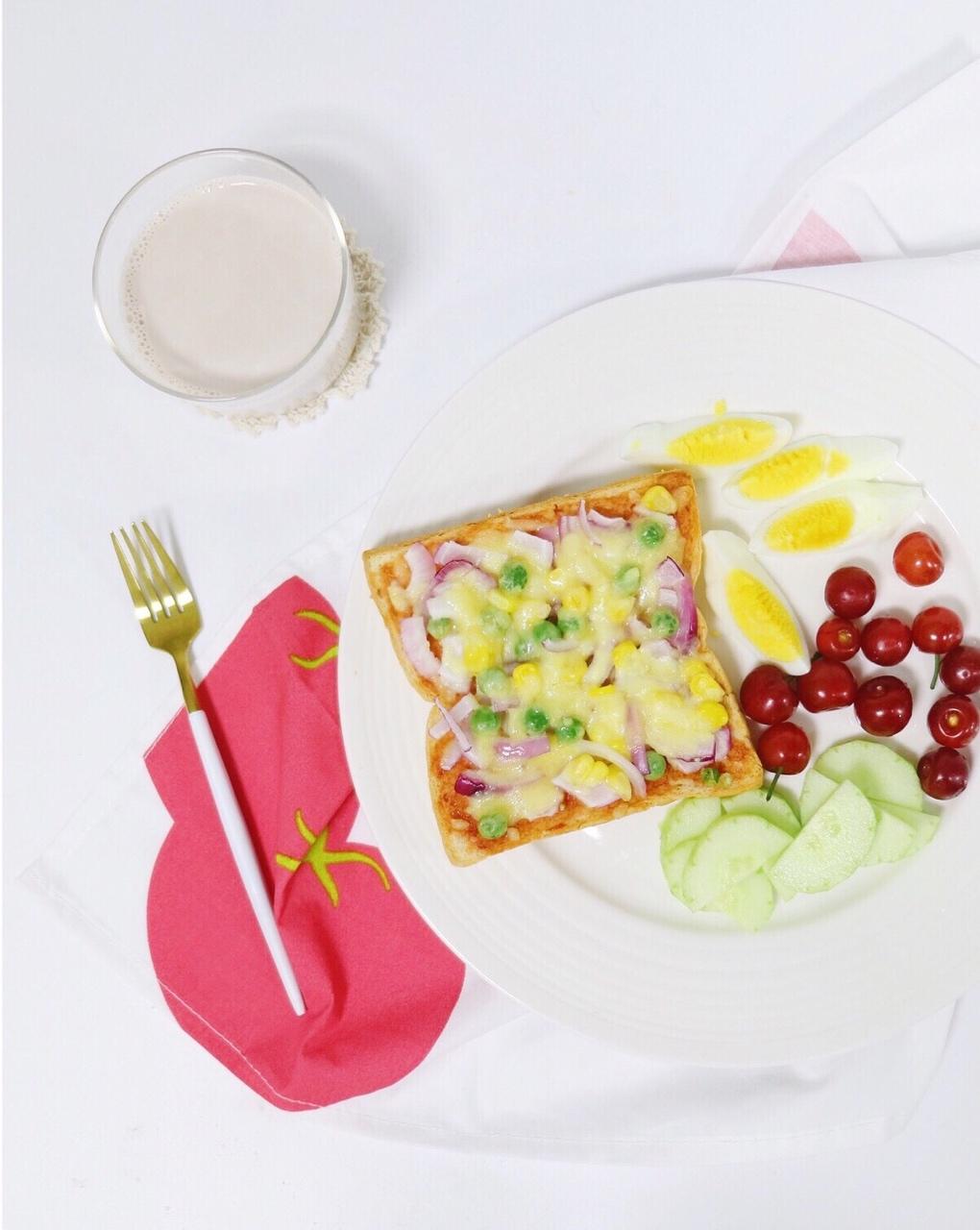 吐司培根小批萨