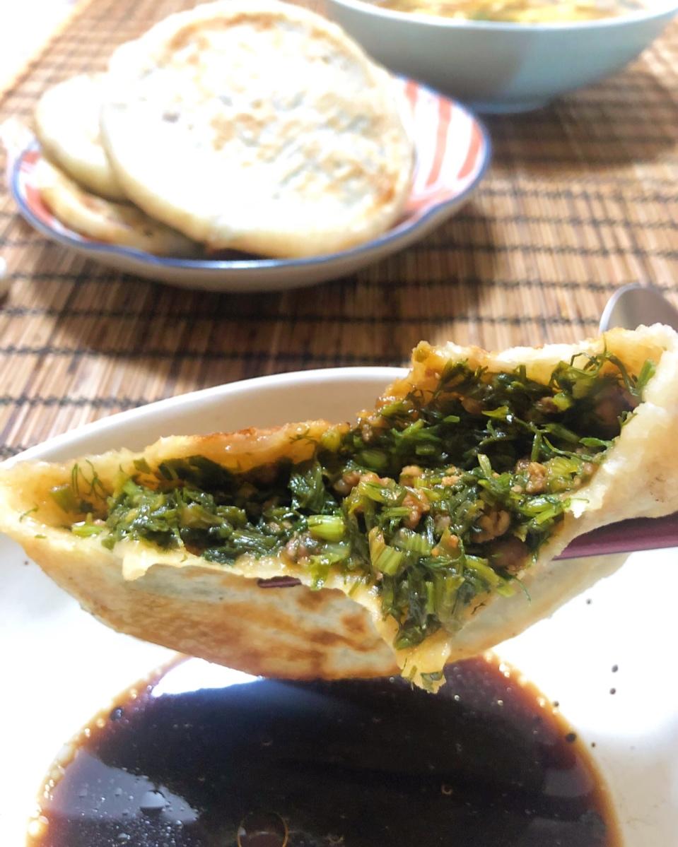 简单易学的茴香猪肉馅饼