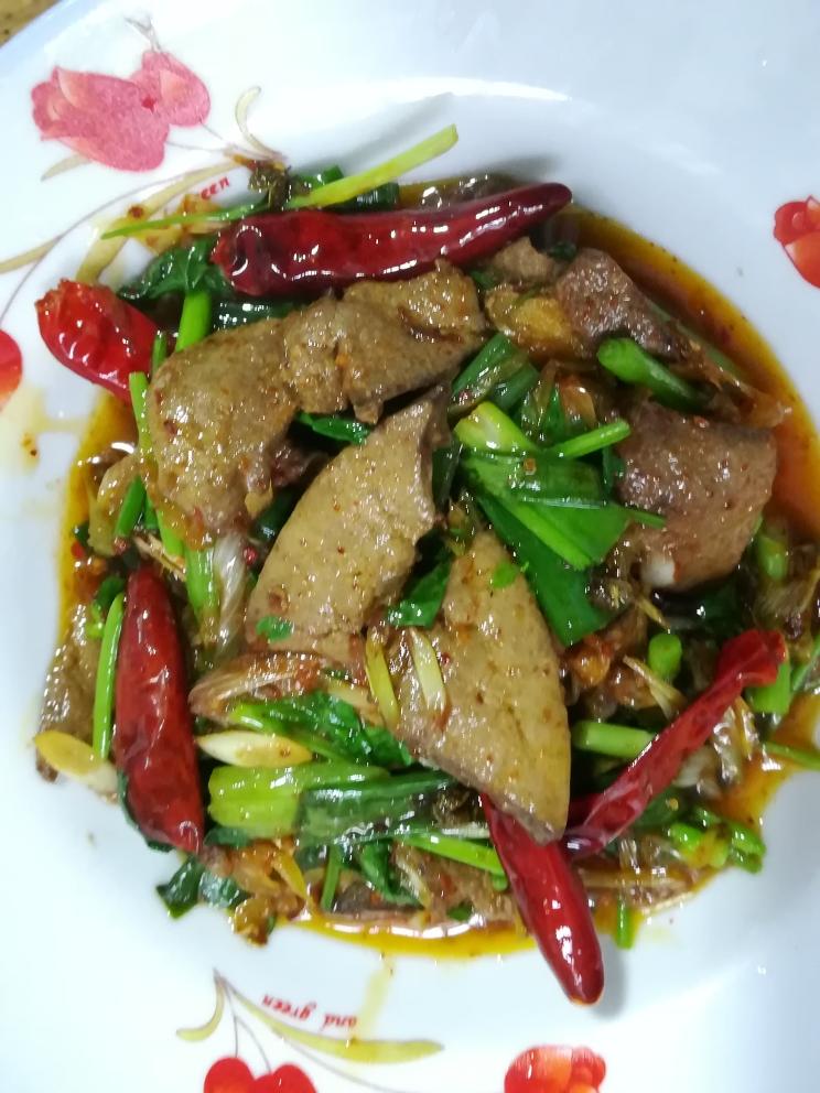 超级下饭的炒猪肝的做法