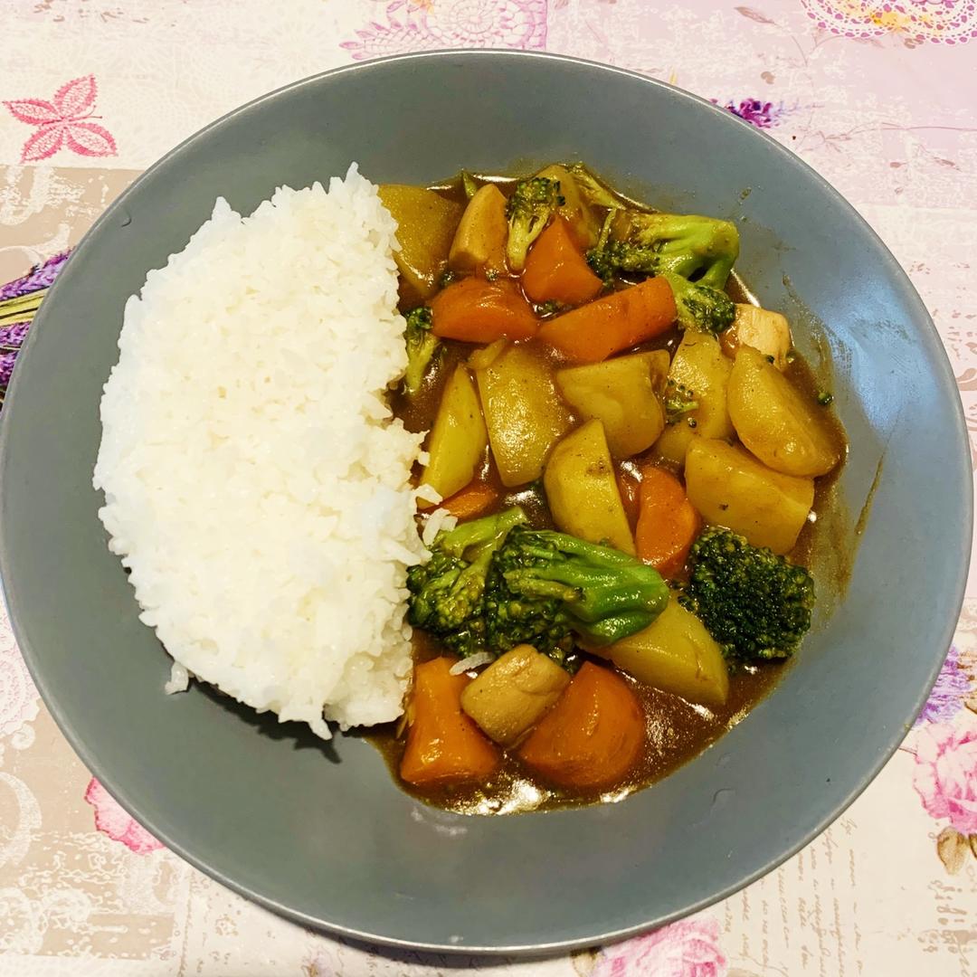 简约日式咖喱饭