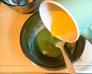 【k厨房日记】抹茶红豆玛德琳的做法 步骤7