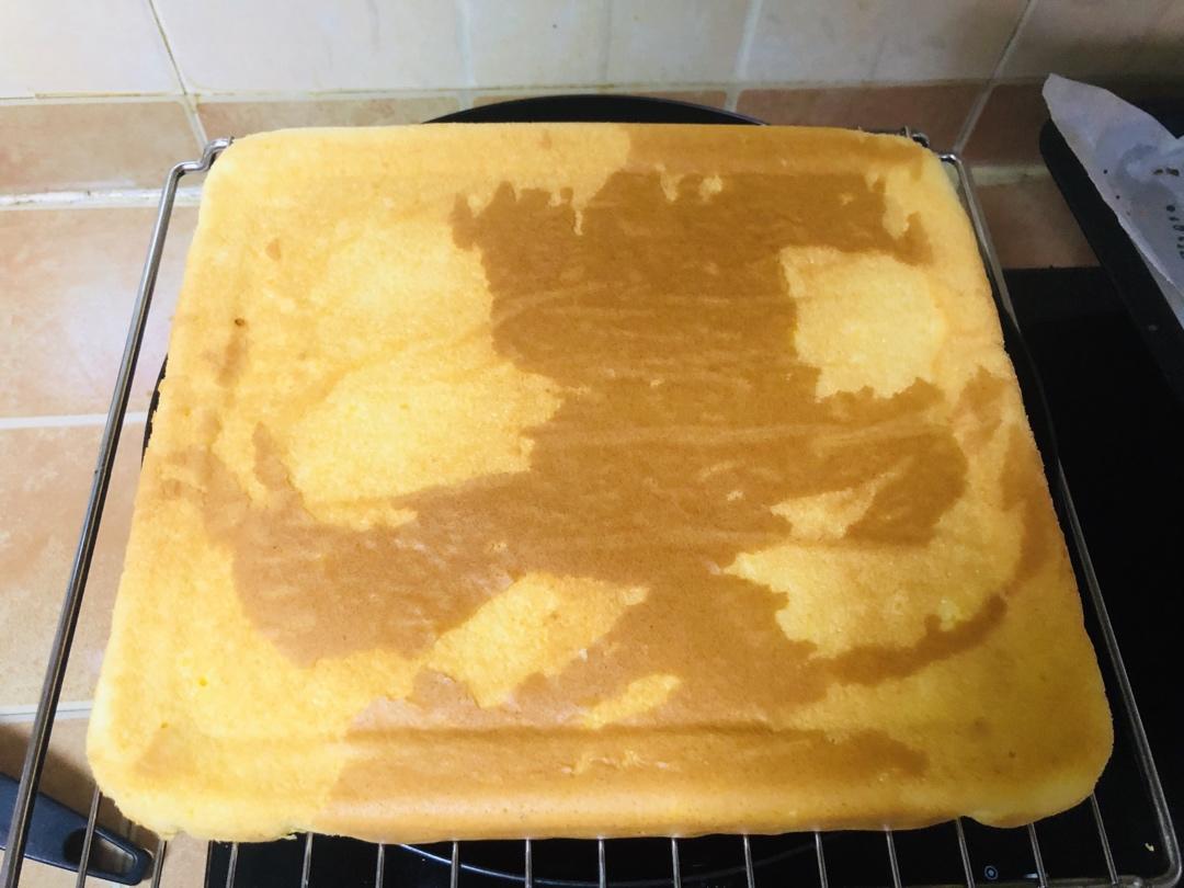 原味蛋糕卷