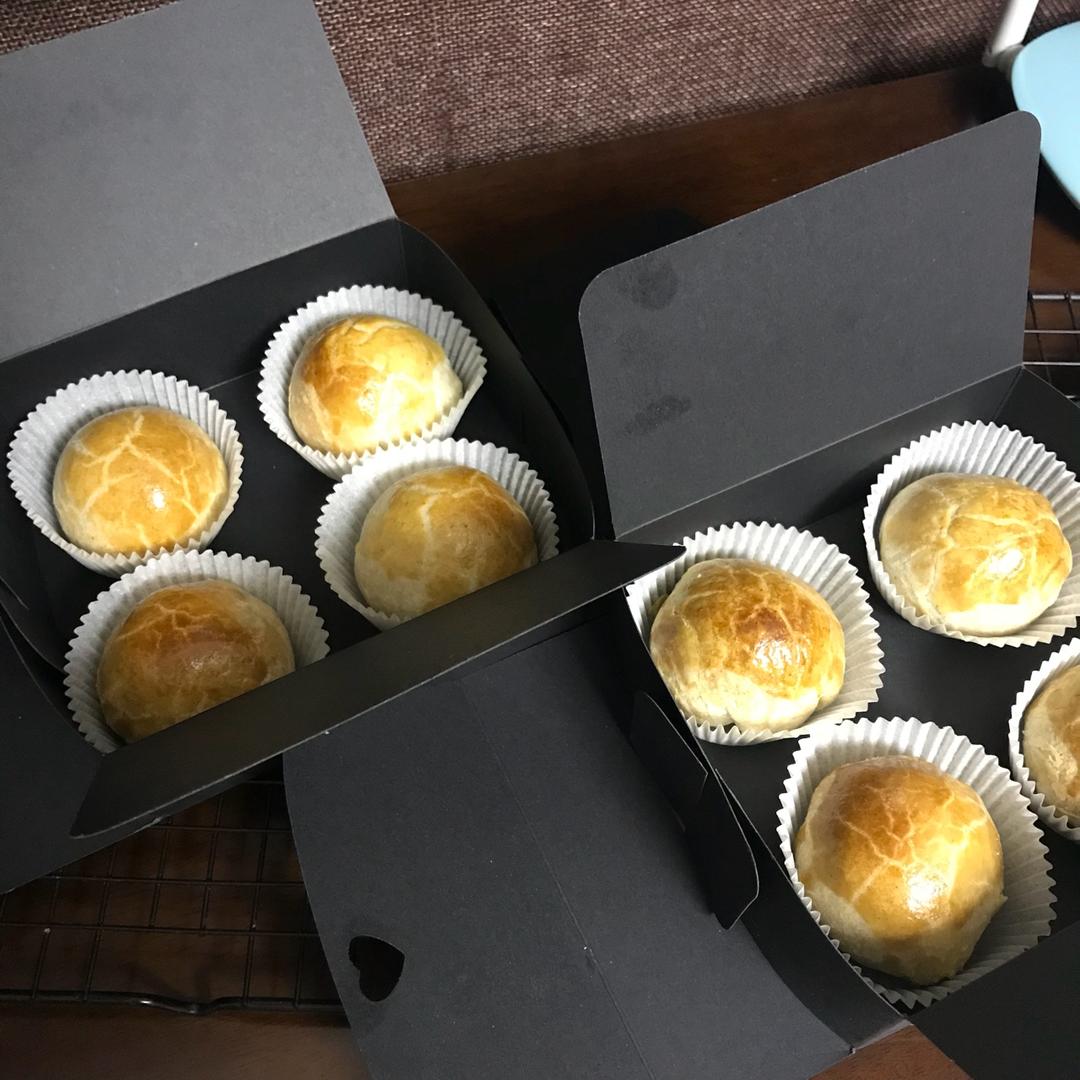 蛋黄酥