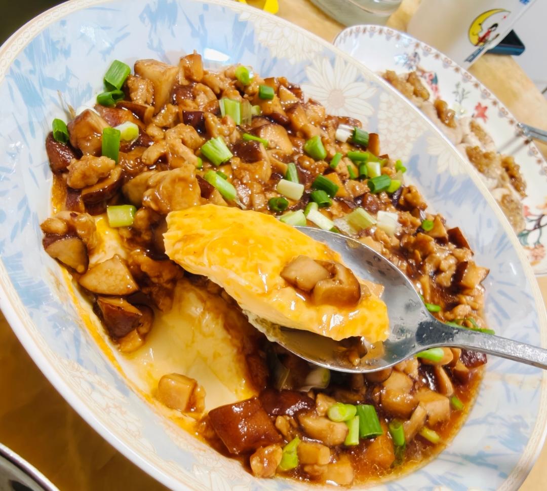 鸡蛋抱豆腐