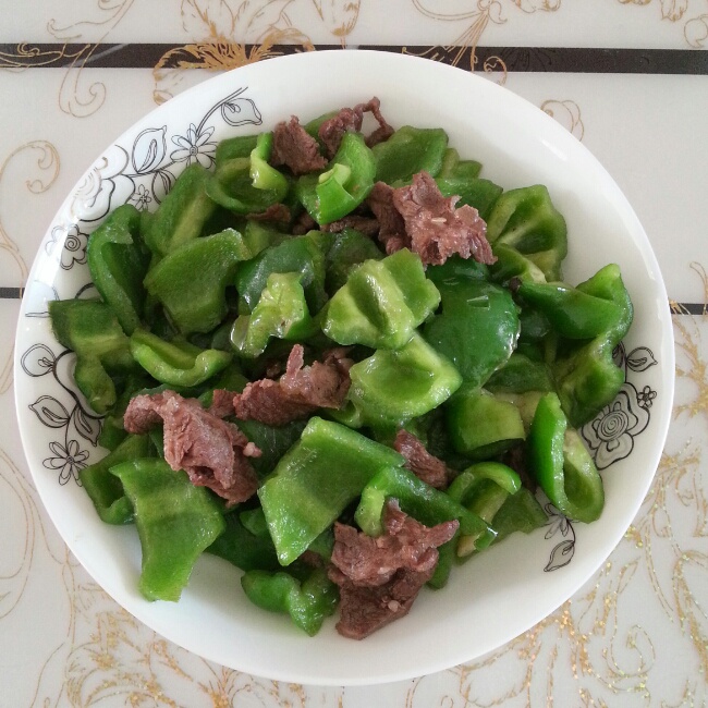 青椒炒肉