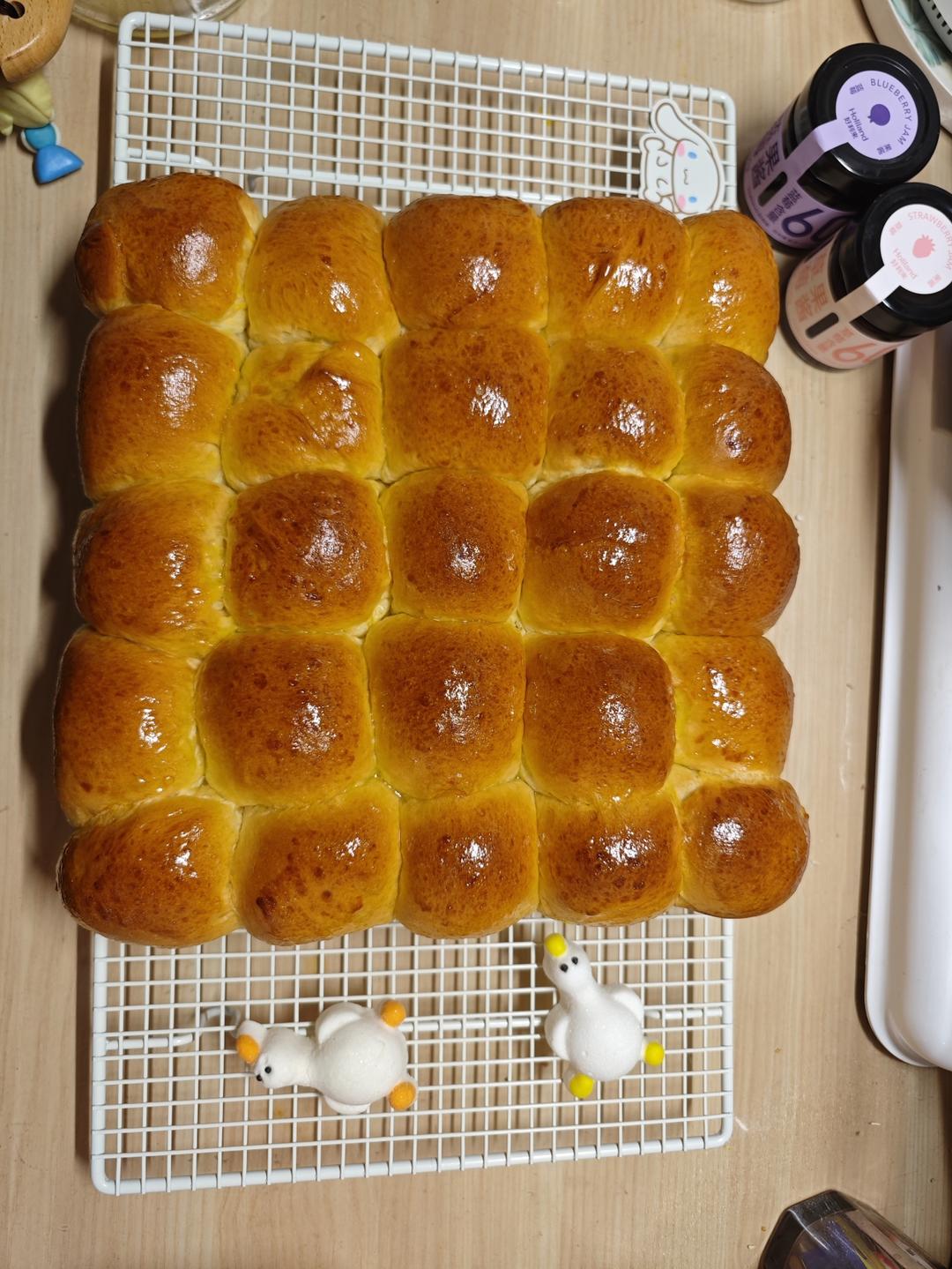 最近很火的山姆同款黄油小餐包~