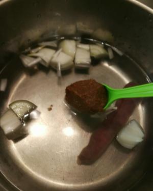 日式豆浆味噌汤照烧鸡腿拉面的做法 步骤5