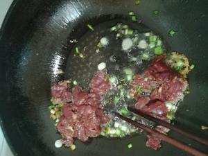 牛肉蛋炒饭的做法 步骤5