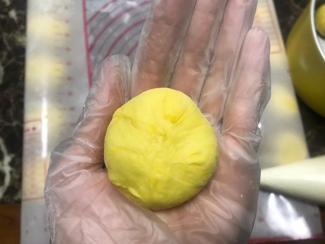 南瓜乳酪夹心面包（面包机揉手套膜）的做法 步骤11