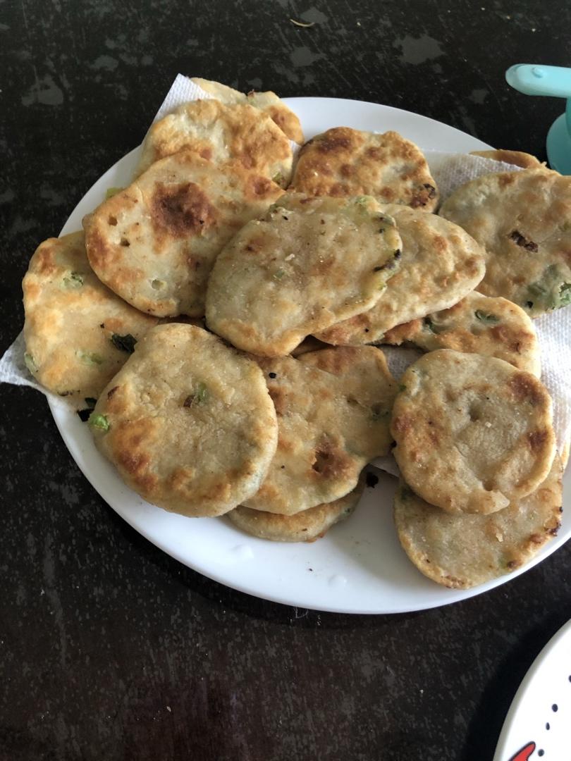 葱油饼（附外酥里嫩的技巧）