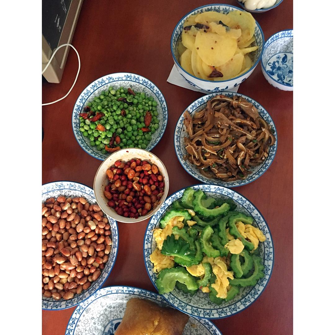 分享作品 晚餐2017年5月30日 节日快乐～在家吃的时候都是简单的菜