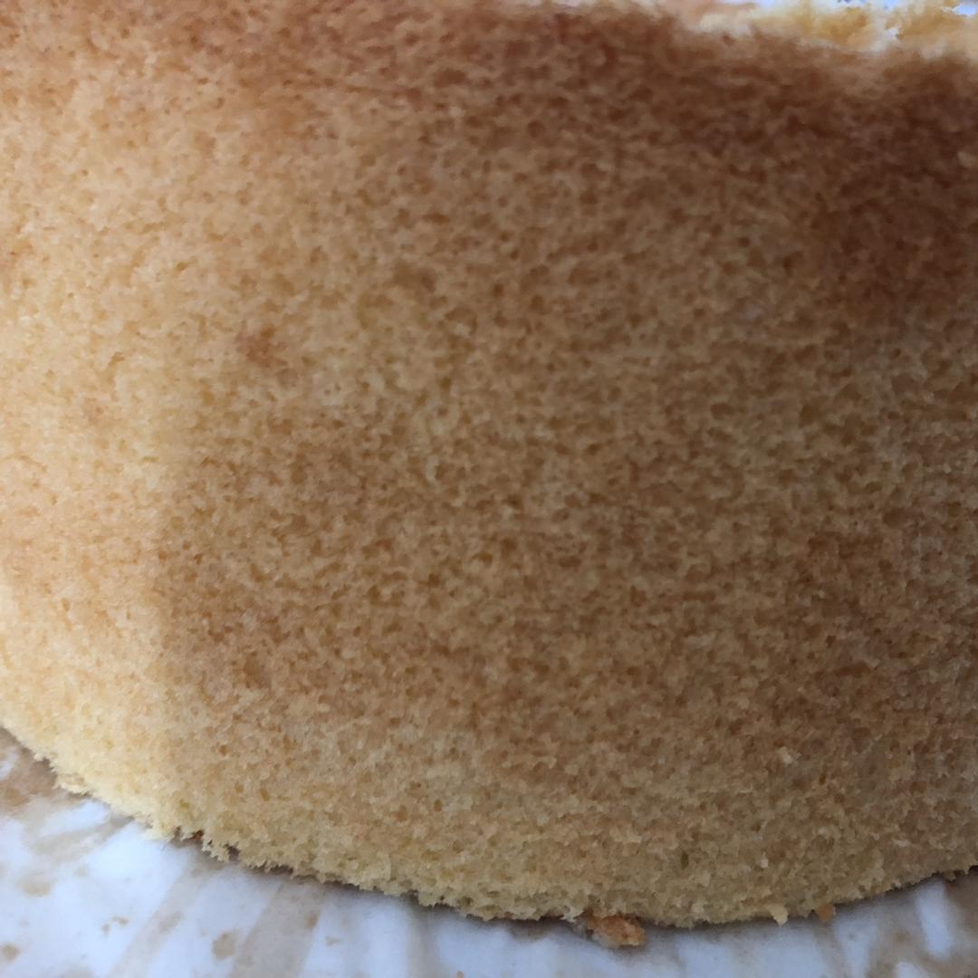 六寸戚风蛋糕