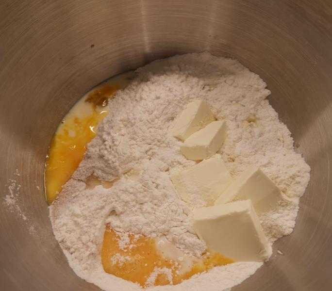 纯奶手撕吐司的做法 步骤1