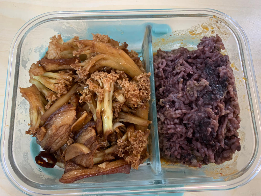 记忆中的味道·腊肉炒花菜