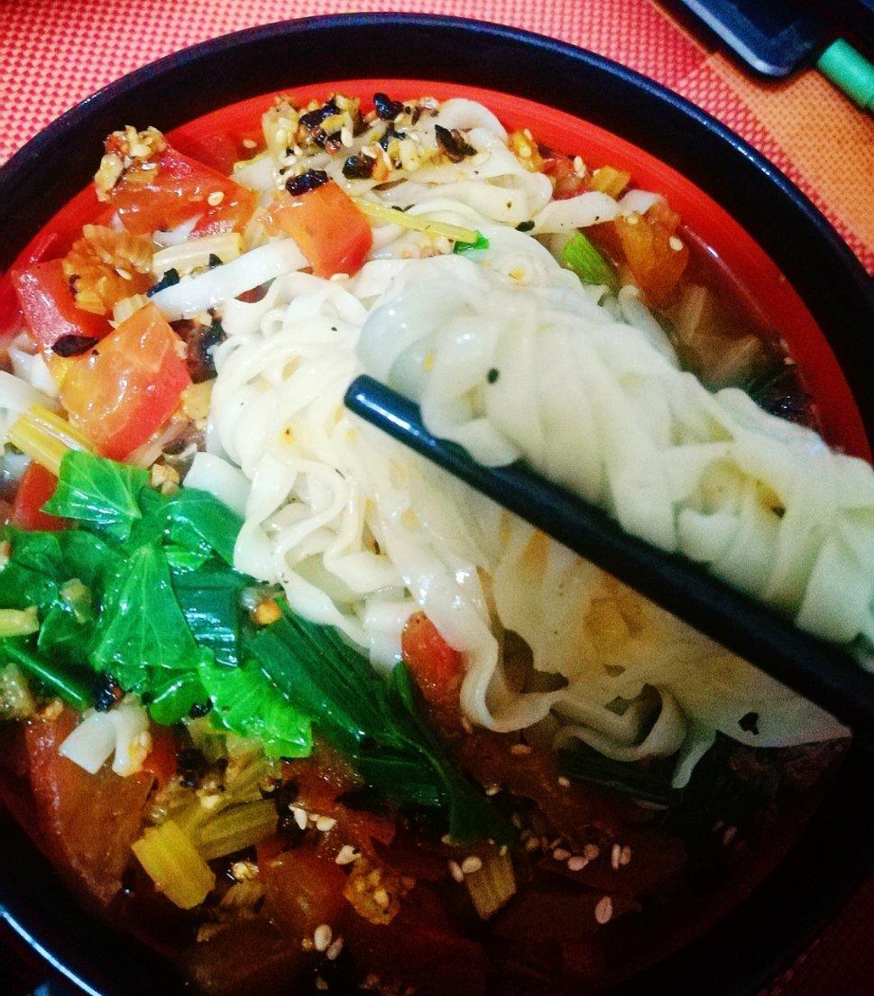 酸汤面（不吃葱蒜的请飘过）