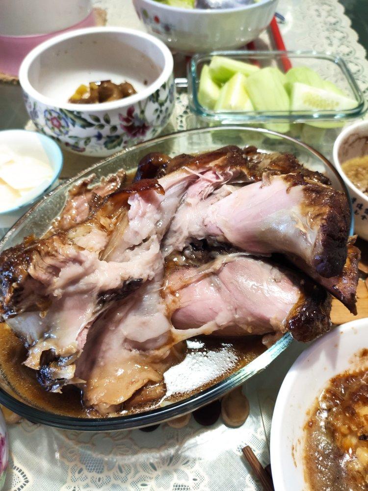 冰糖肘子