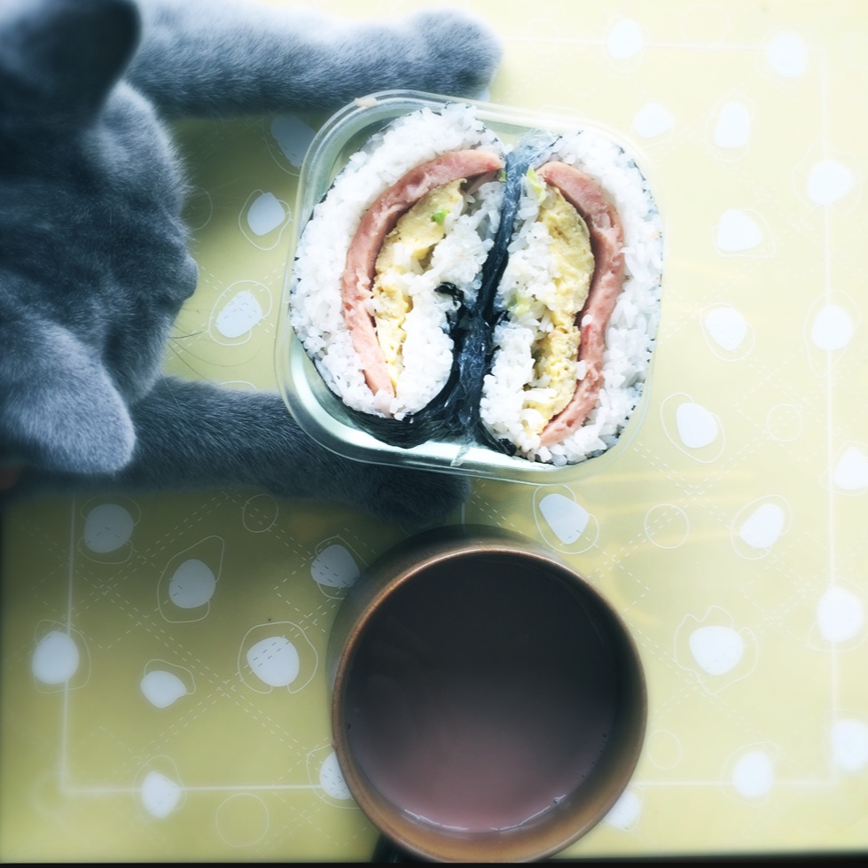 不用捏的饭团(おにぎらず)