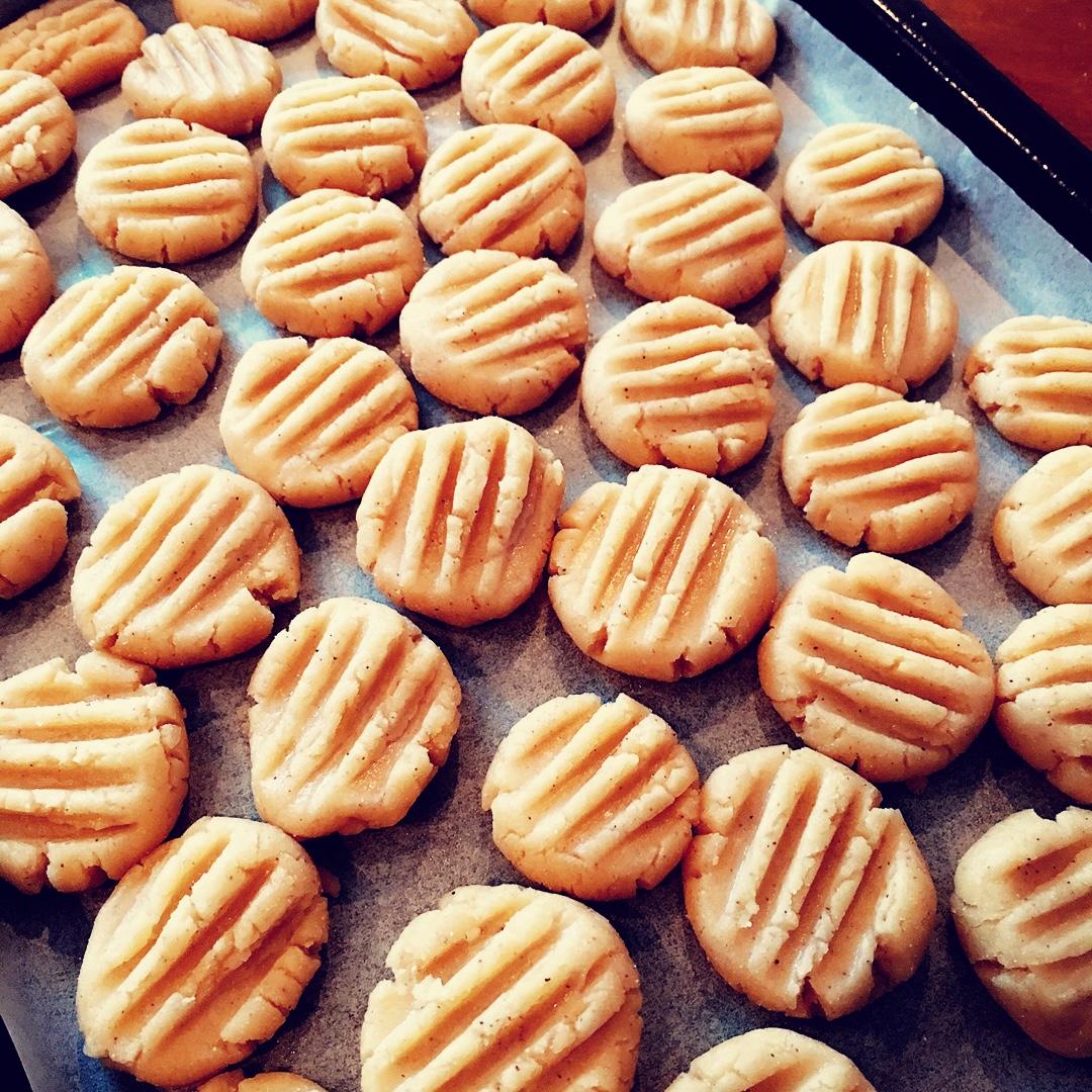 蛋黄饼干