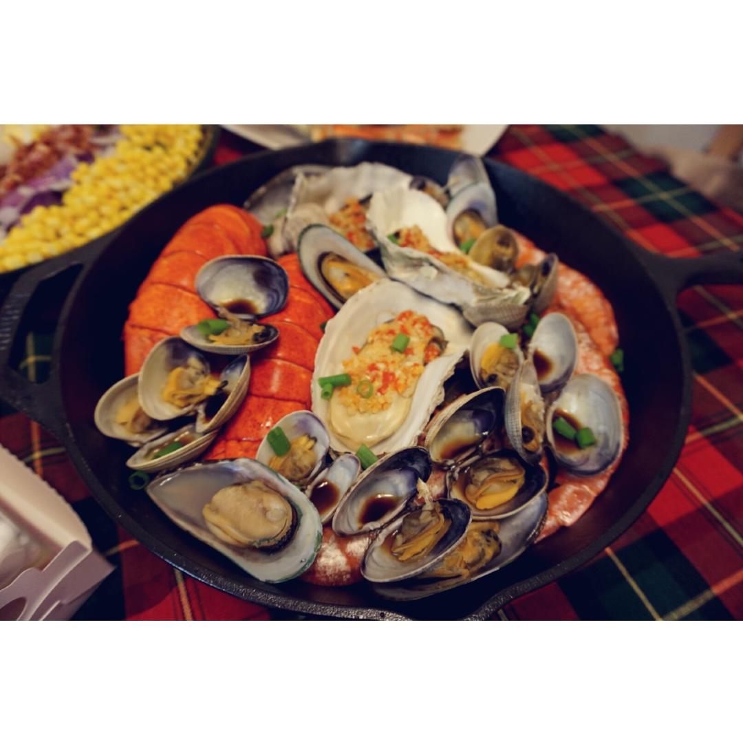 生焗海鲜大杂烩