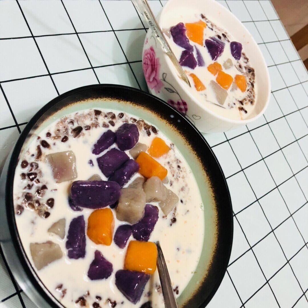 满足你的偷学欲望，“鲜芋仙”的三色芋圆在家也能轻松搞定！——三色芋圆