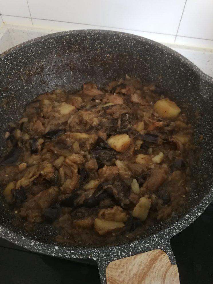 土豆炖茄子
