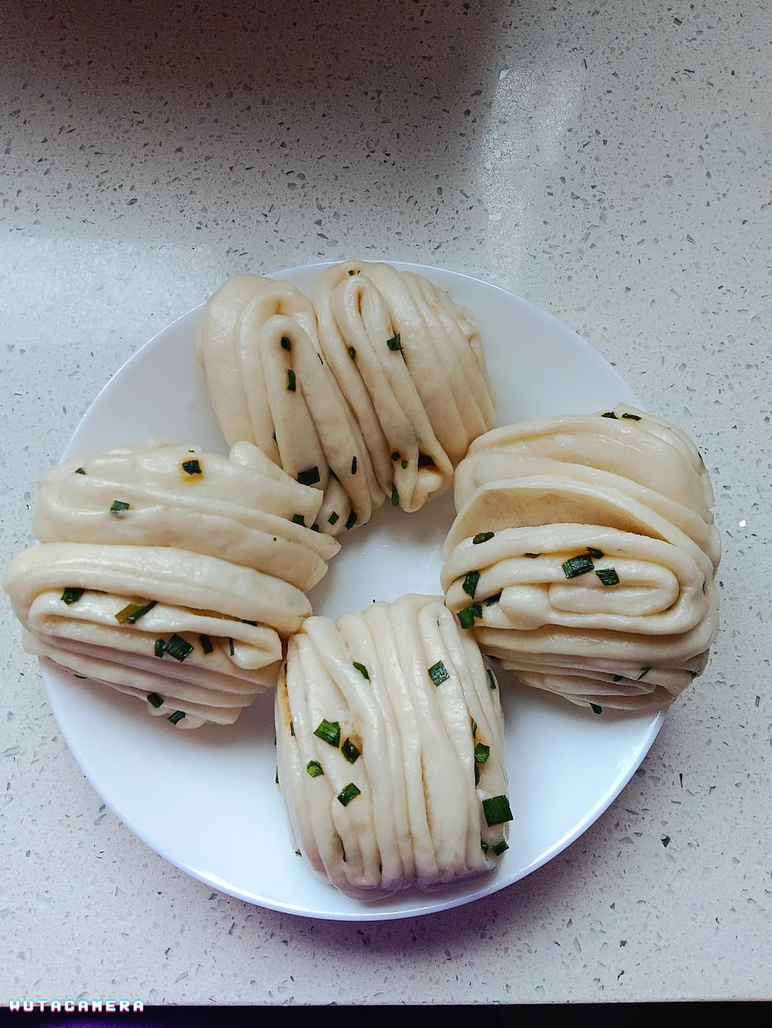 百吃不厌♨️经典葱花卷 馒头