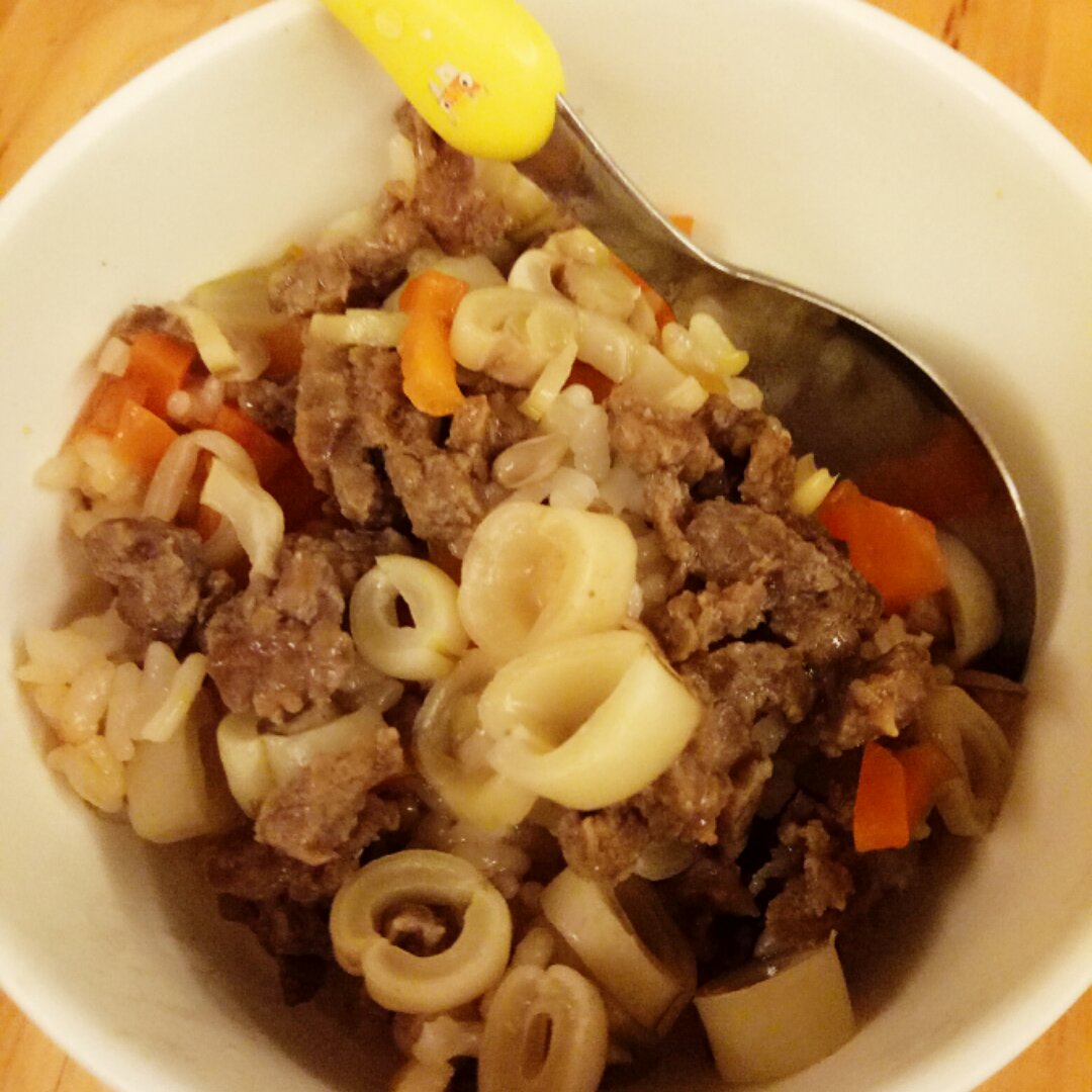 宝宝营养餐牛肉芸豆米饭煲