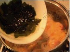 豆腐海藻鲜虾汤的做法 步骤5