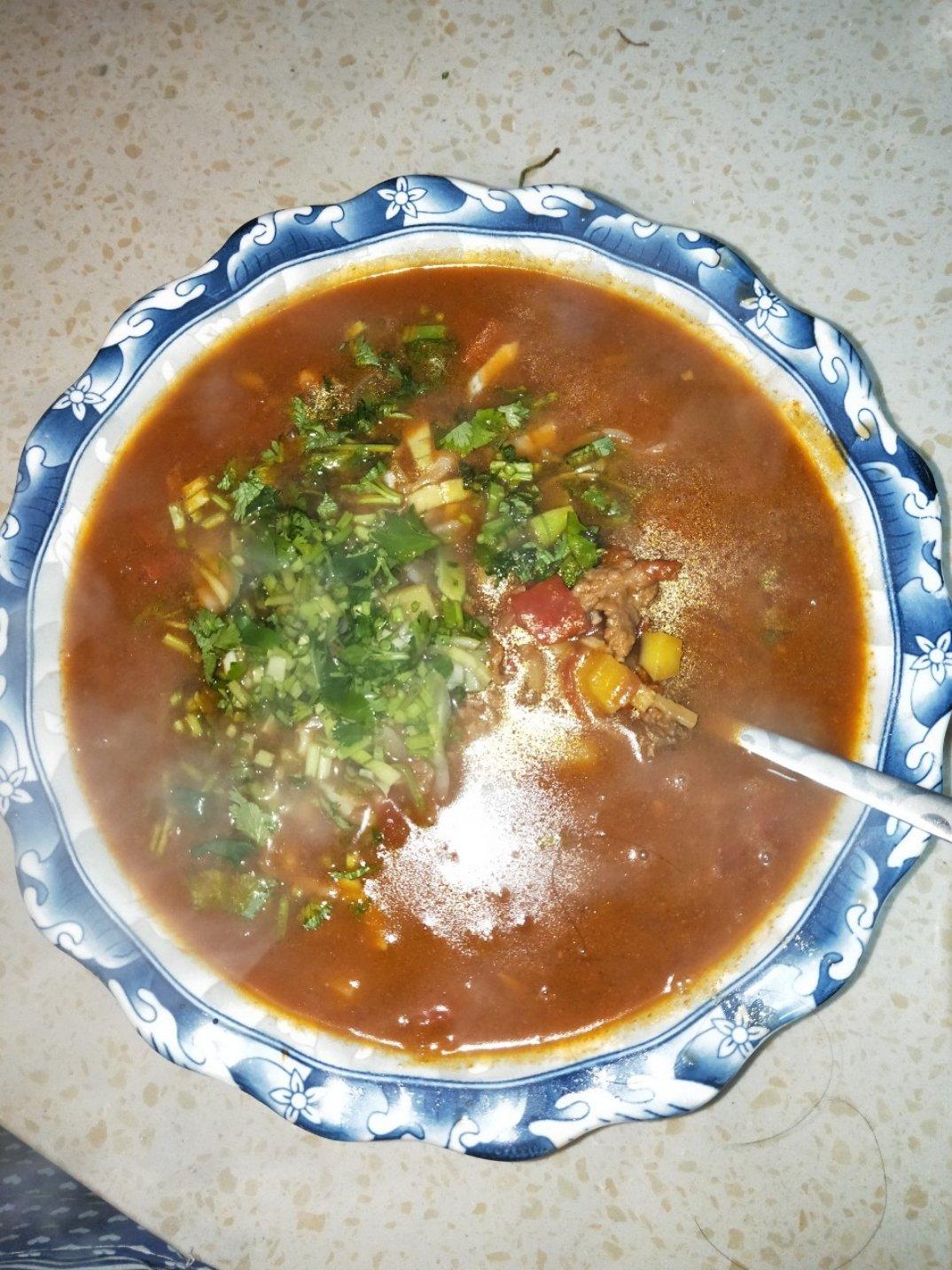 番茄土豆肥牛锅