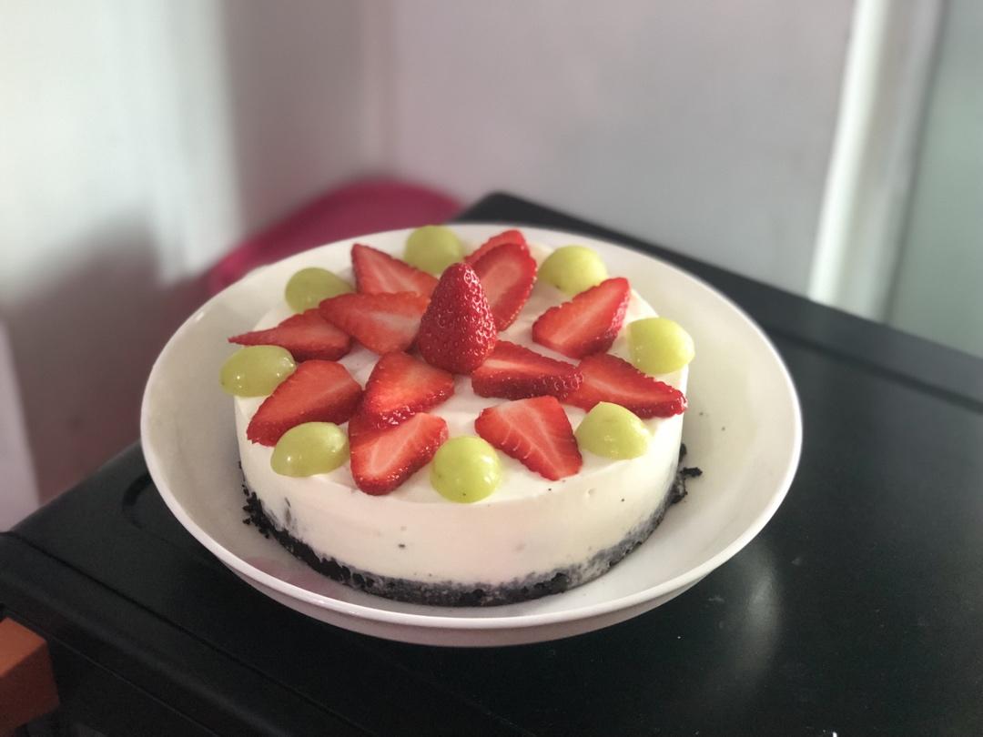 6寸酸奶慕斯蛋糕