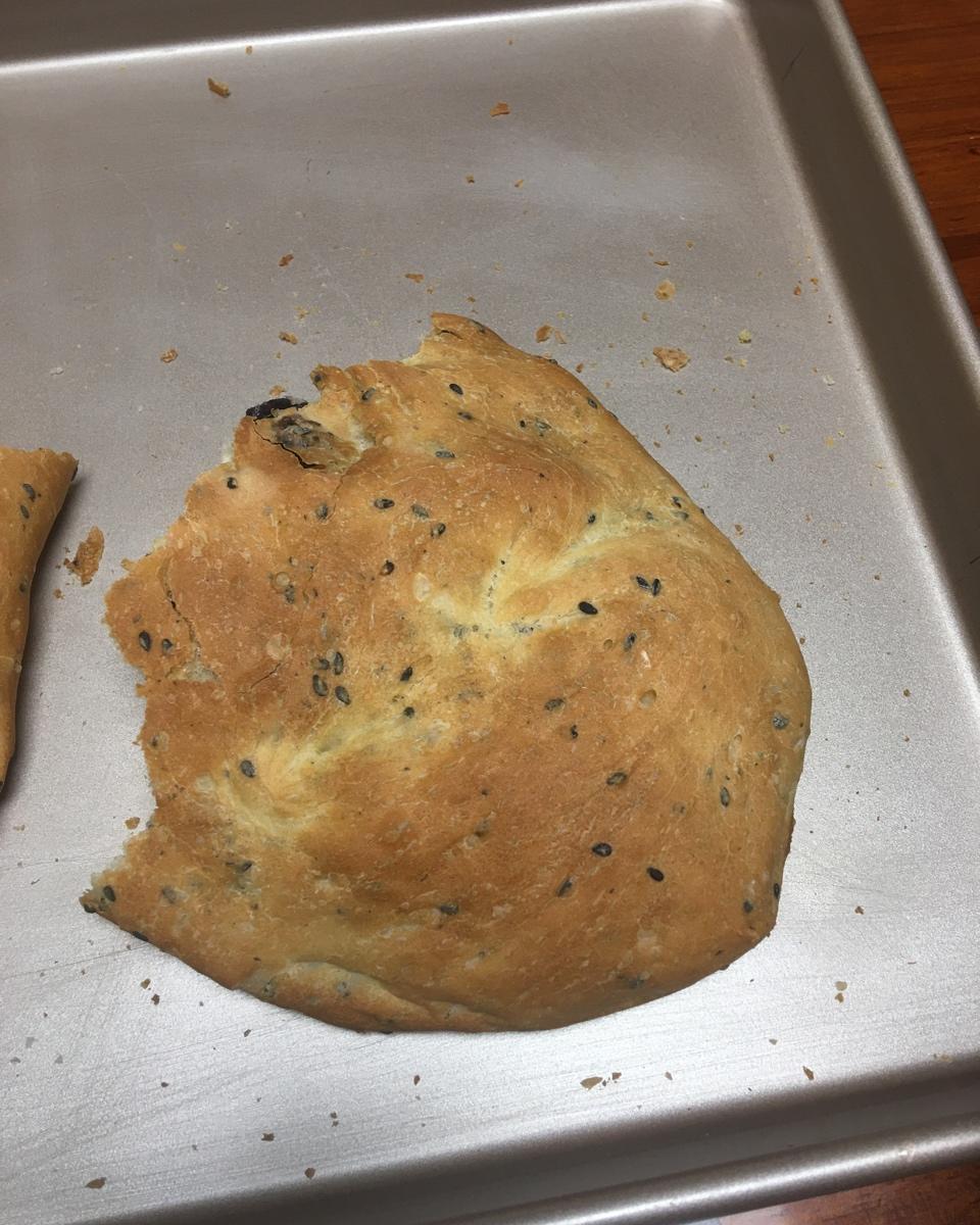 全麦蔓越莓核桃软欧包