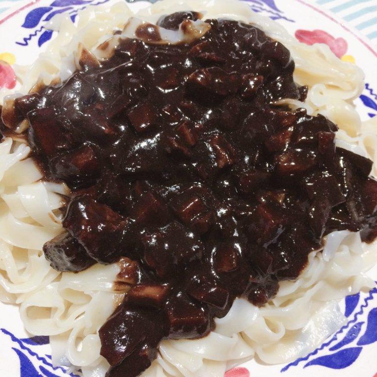堂妈小厨——韩式炸酱面