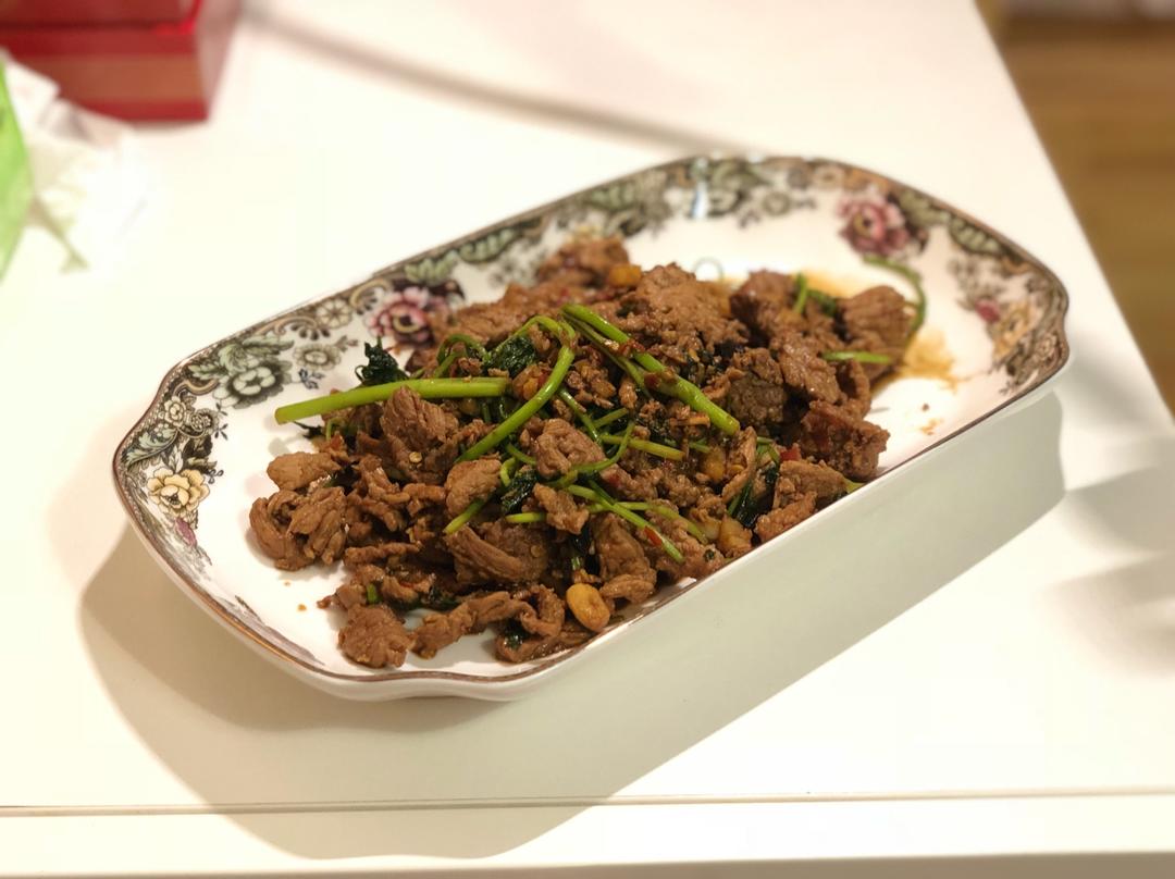 香菜牛肉