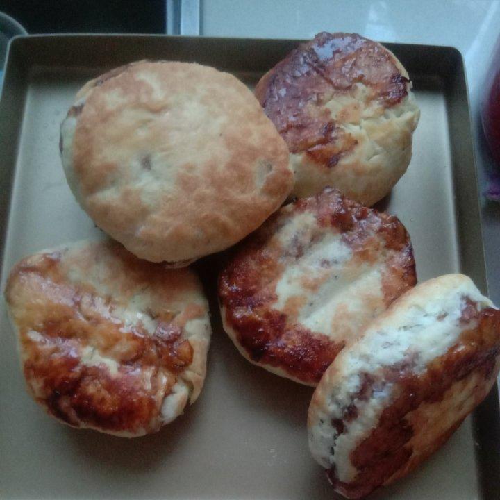 油酥肉火烧 Pork Pie