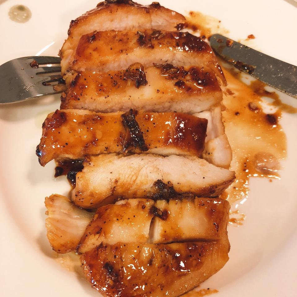 酷炫屌炸天好吃的煎鸡胸肉（香蒜蜂蜜煎鸡胸肉）