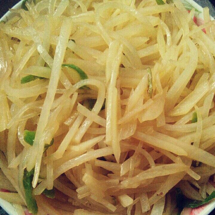 脆炒土豆丝
