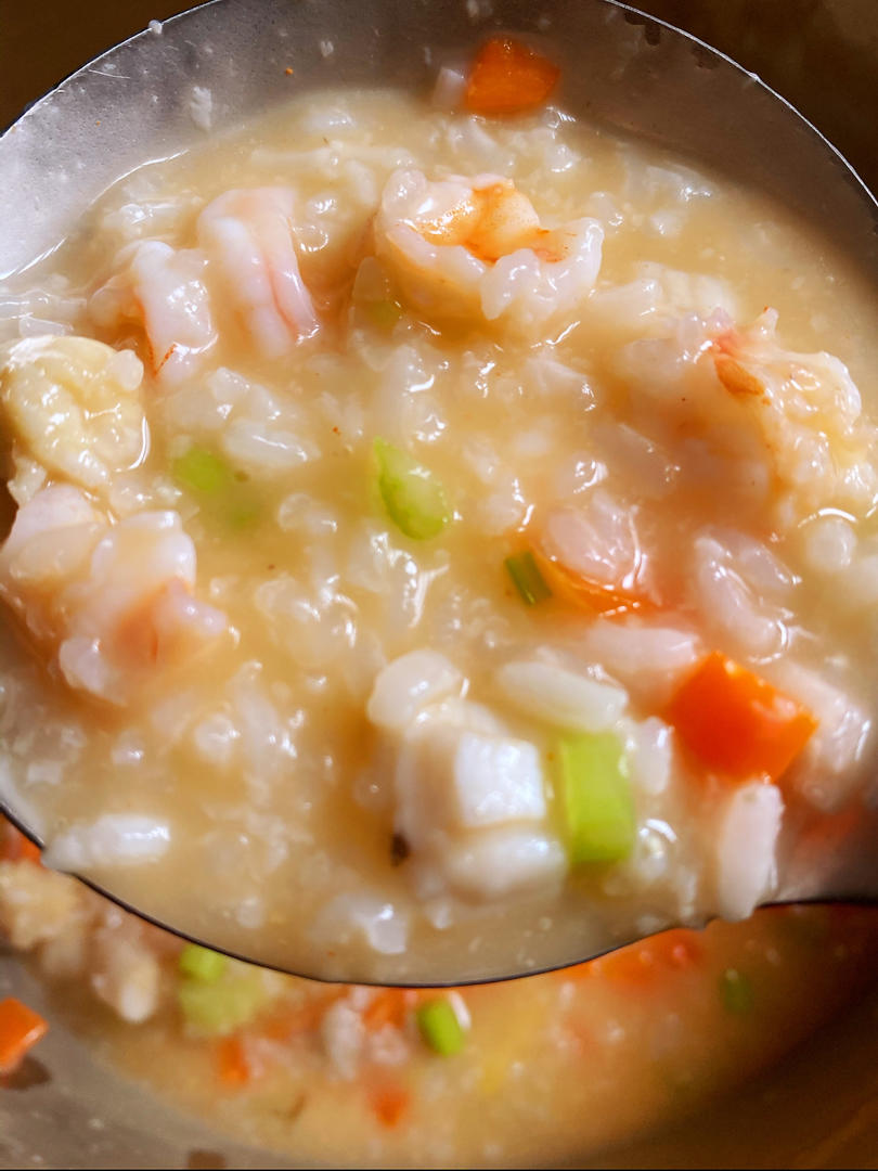 yxy叶子做的完爆大排档的潮汕砂锅虾粥