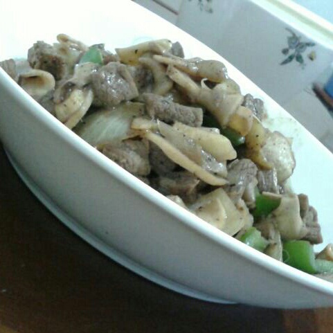 黑椒牛肉粒