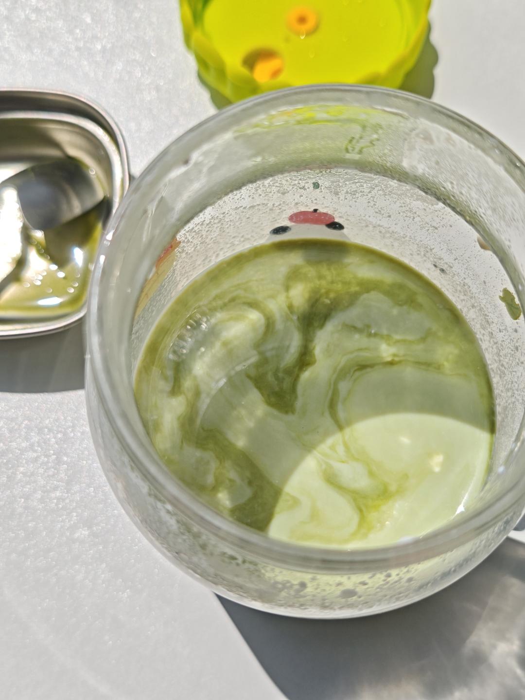 冰酿抹茶拿铁ICED MATCHA LATTE